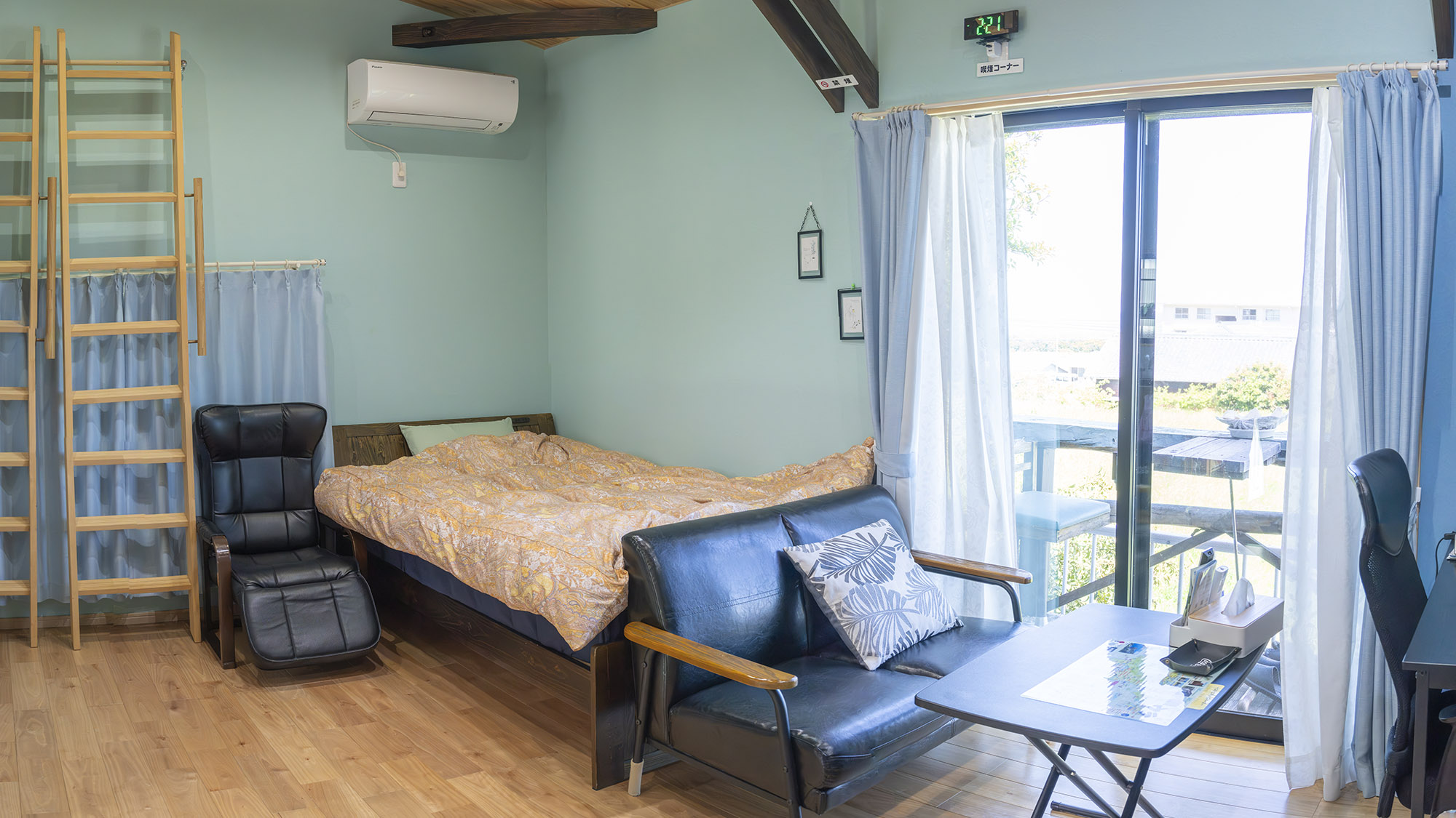 ・【2号館】海が近く、朝日で目覚める明るいゲストハウスです