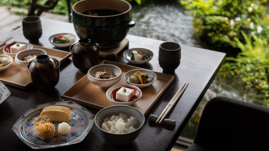 【土鍋で炊く御飯の朝食で健やかな京都の朝をお愉しみください】1泊朝食付き