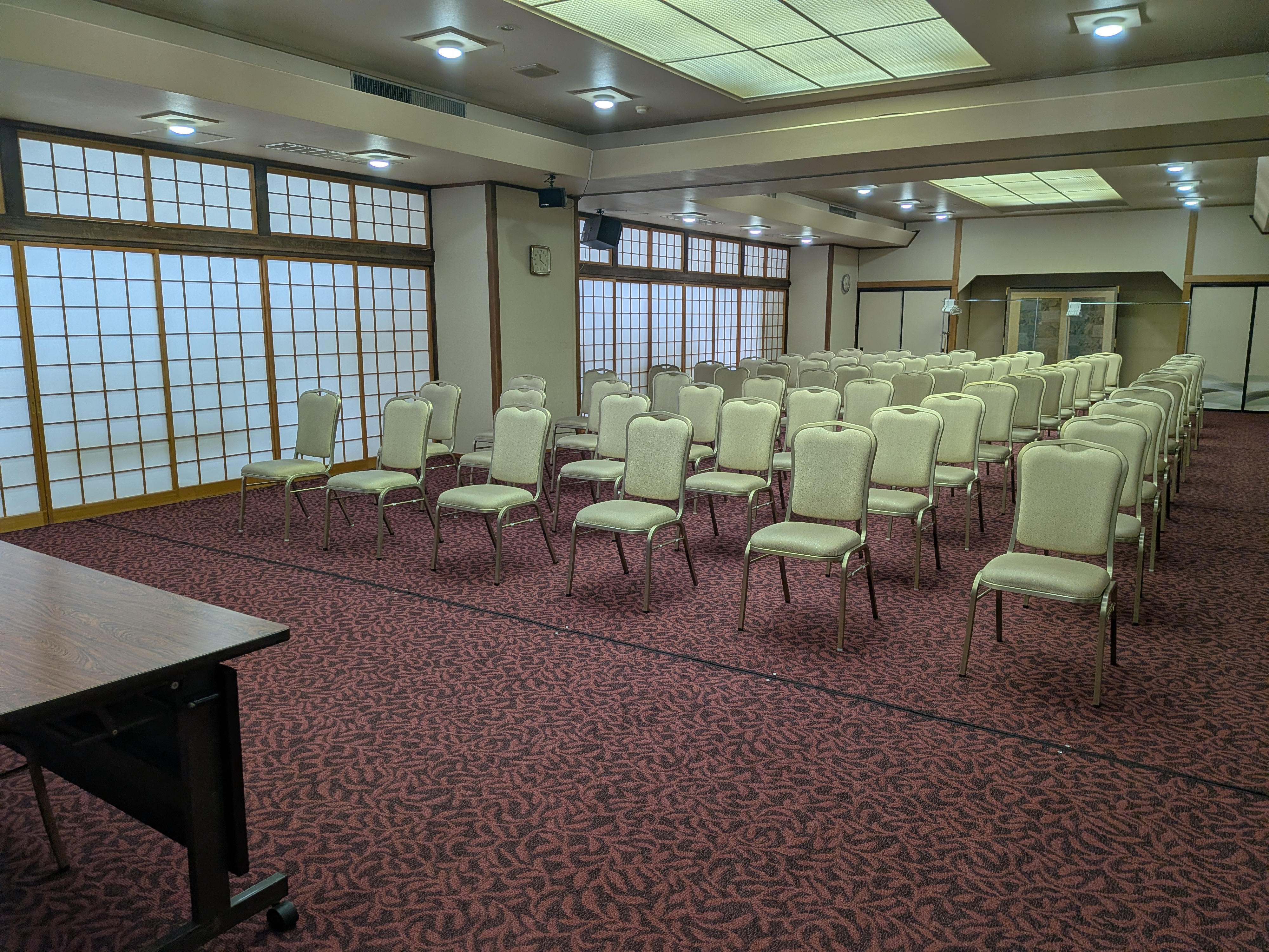 大広間・会議(イスのみ例)