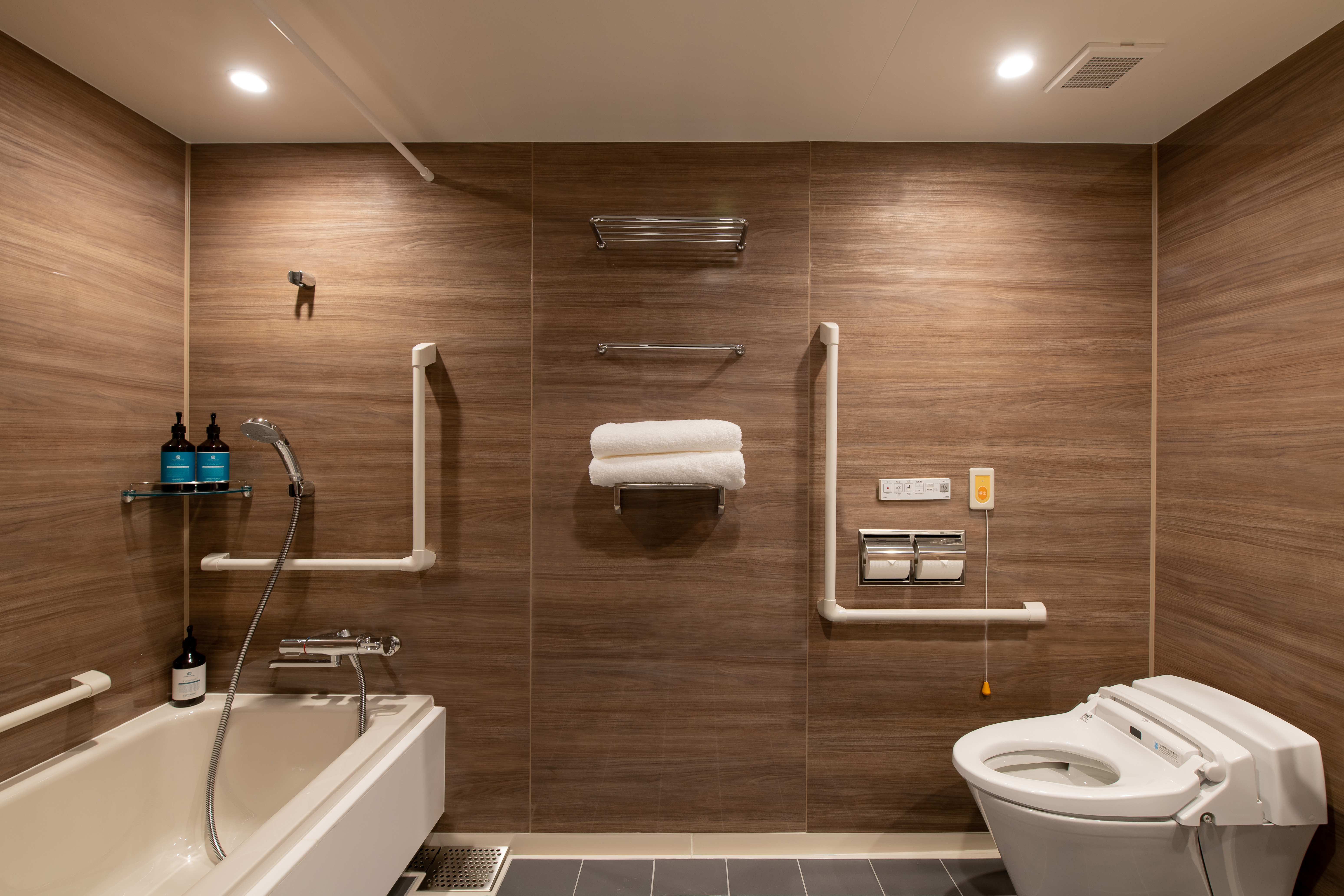 バスルーム(ユニバーサルツインルーム)