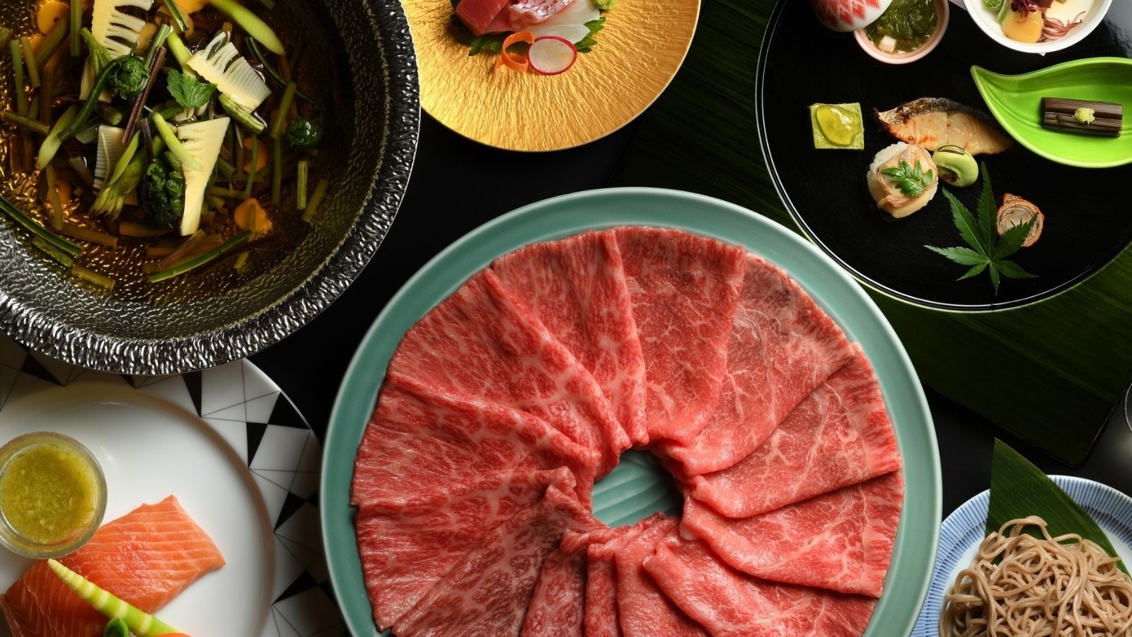 【初夏限定】採れたて旬の山菜を山形牛出汁しゃぶで味わう◇山の恵みプラン◇圧巻の湯あみを堪能