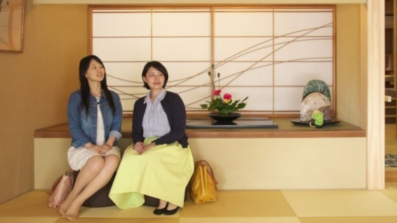 【玄関】靴を脱いでほっと一息。和の心地良い空間が旅の疲れを癒してくれます