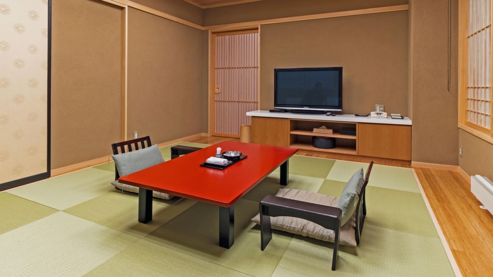 【東館３階・二間和洋室】「椿」