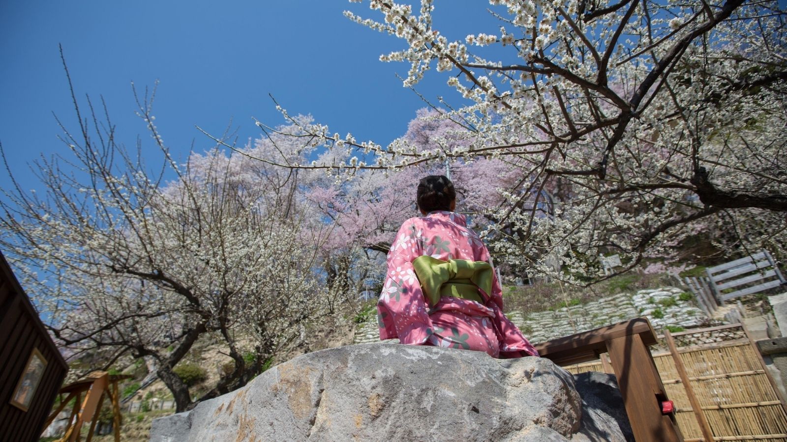 【館内施設】花見の足湯