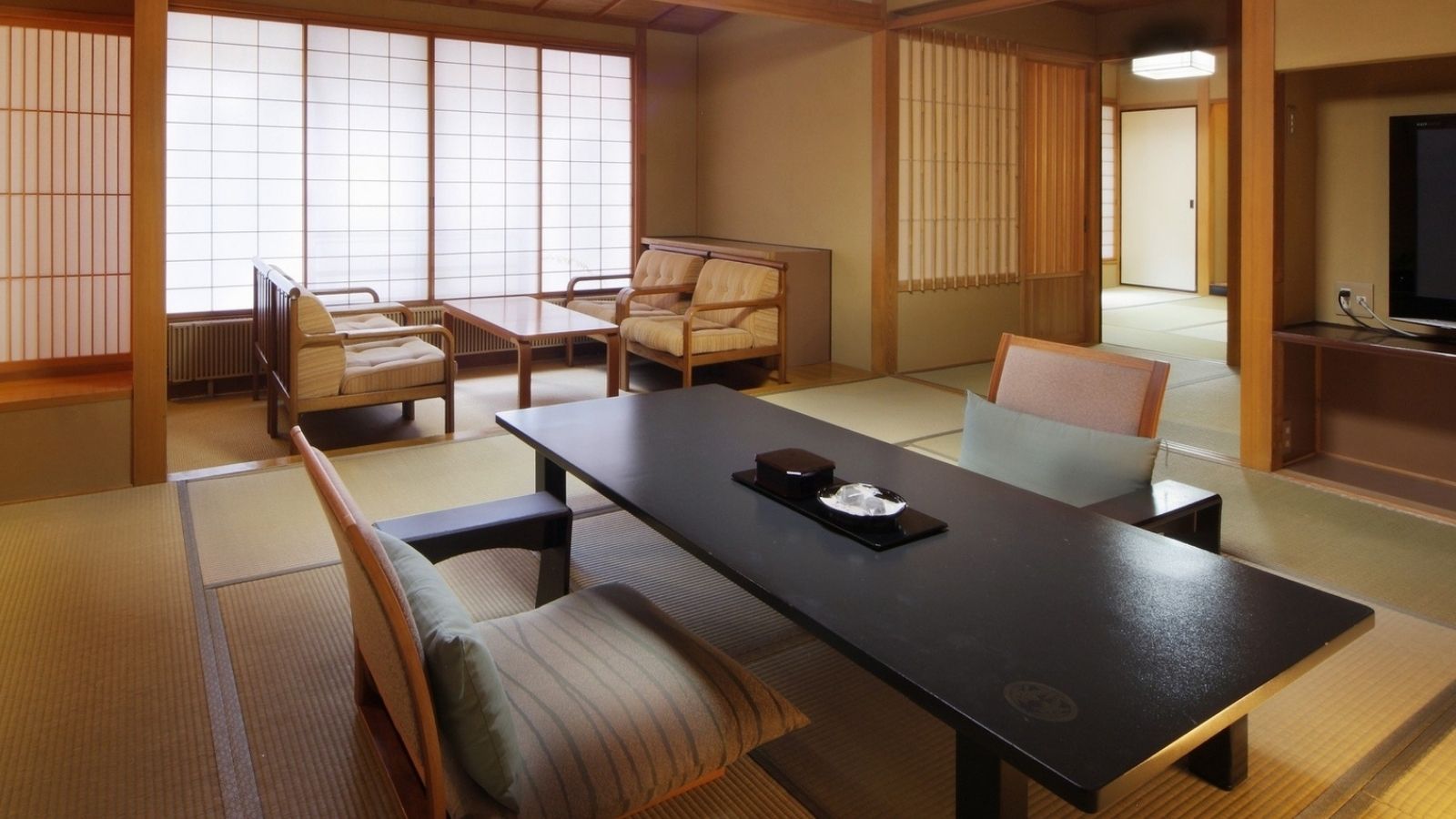 【南館和室一例】純和風客室・バストイレ付き