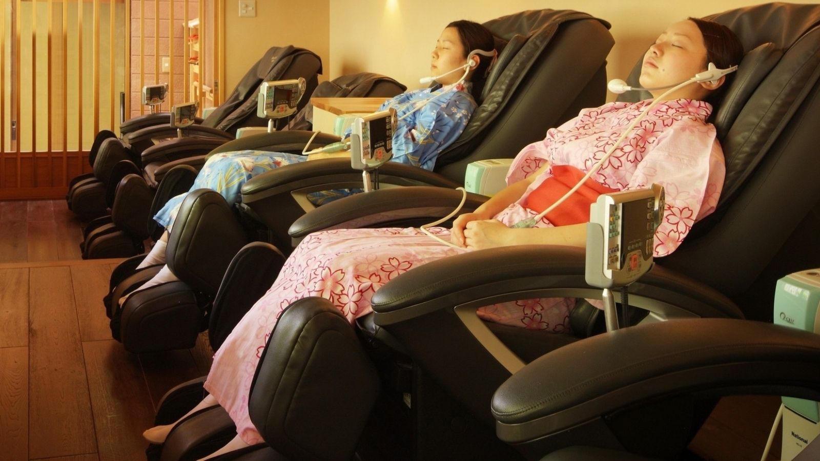 【リラクゼーションルーム】マセラピー・酸素エアチャジャー・高機能マッサージ機を自由に（無料）