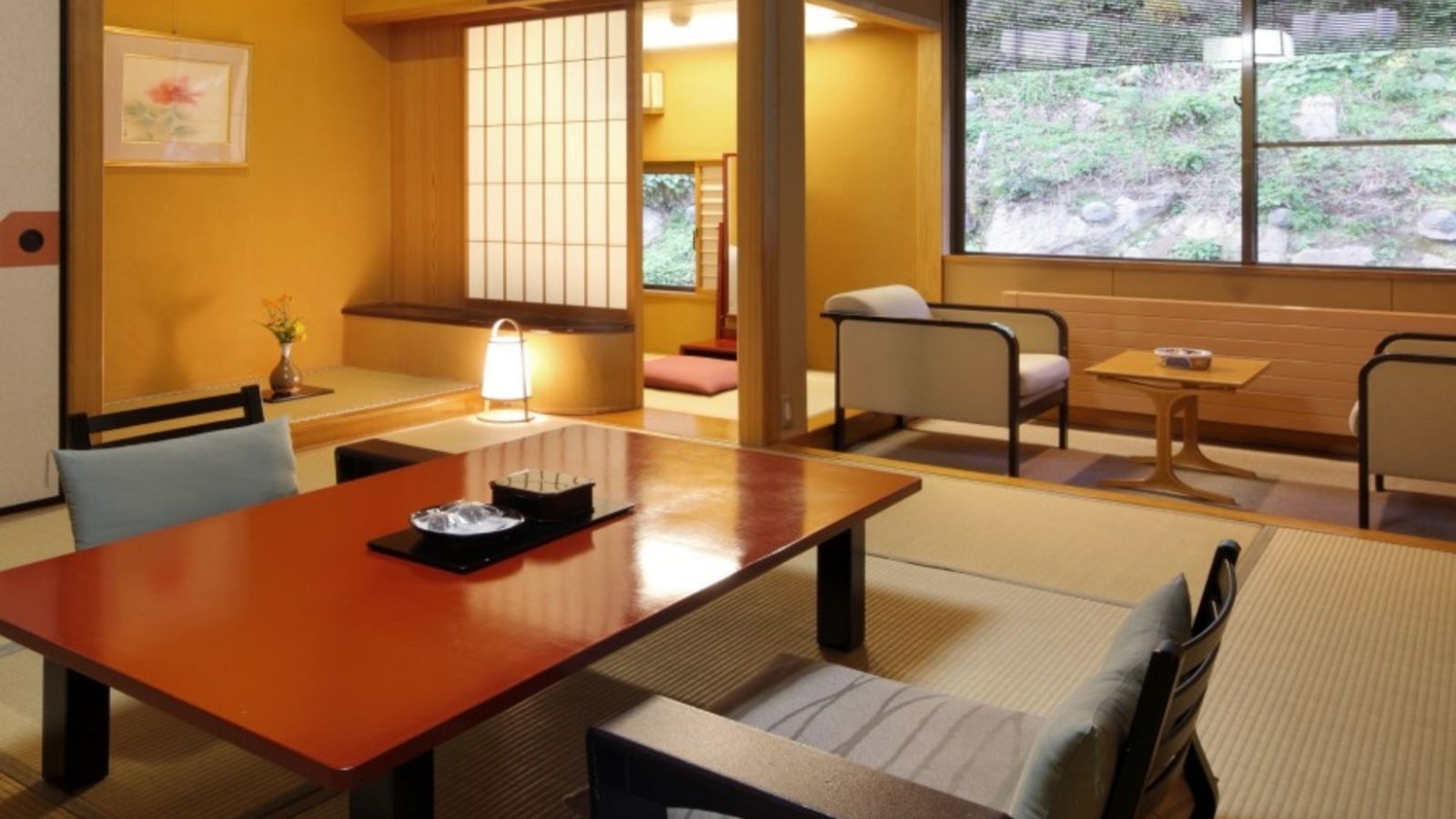 【西館和室一例】純和風客室、内バス・トイレ付