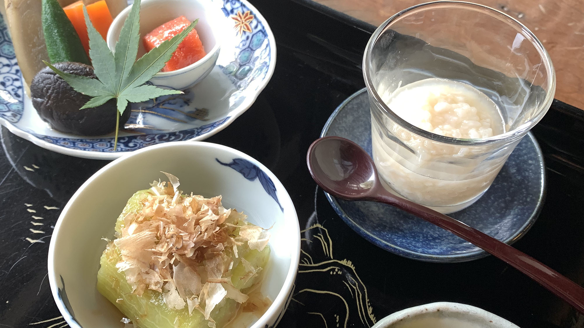 醸造の香り漂う、木綿街道の朝ごはん