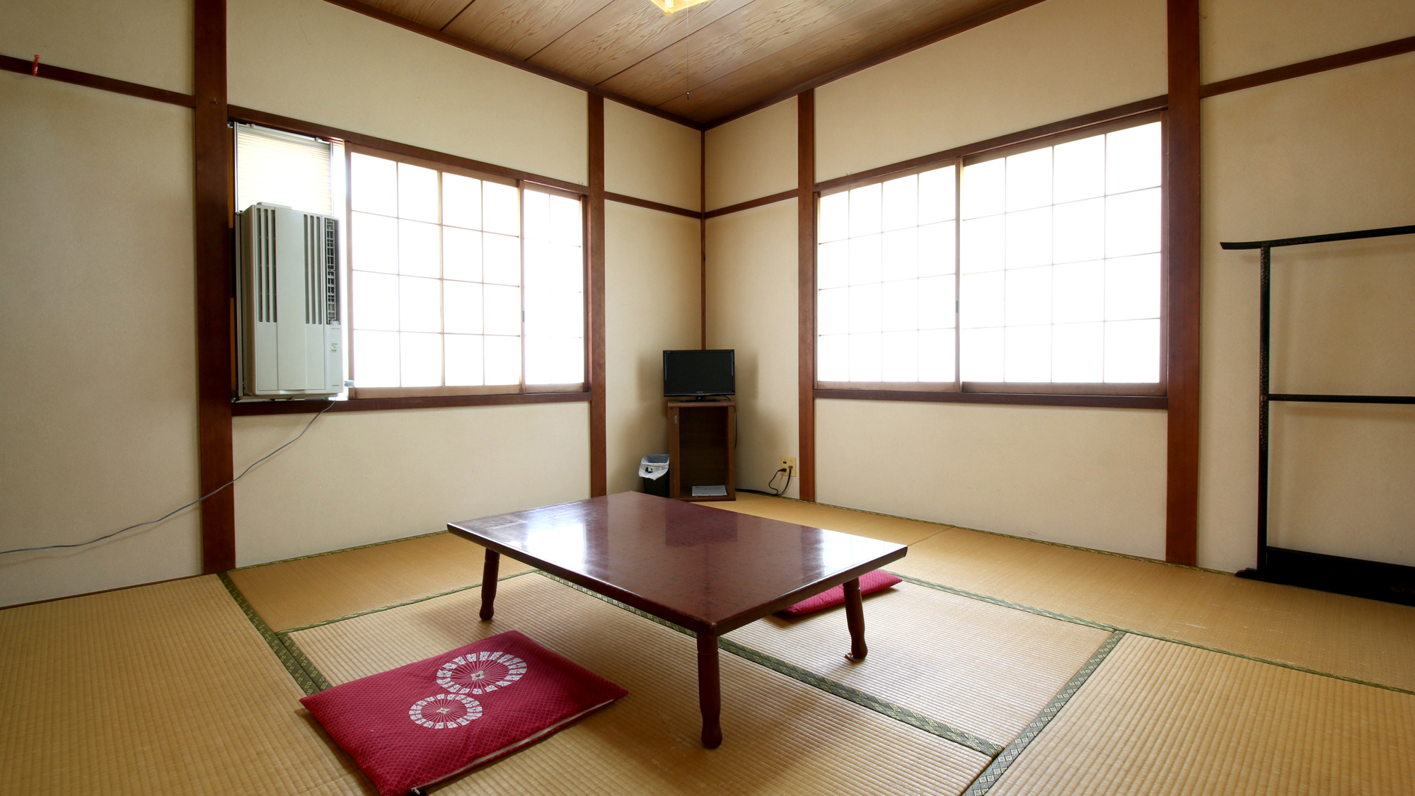【旧館】昭和レトロなお部屋です