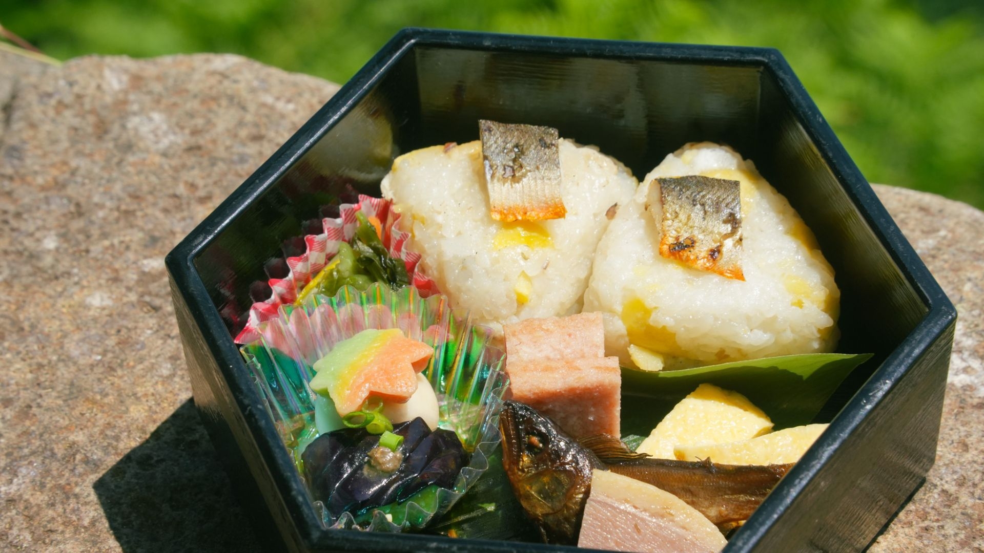 【絶景朝食】地元ガイドが案内！津和野城跡 新緑トレッキング×山頂朝ごはん＜夕食/基本会席★＞