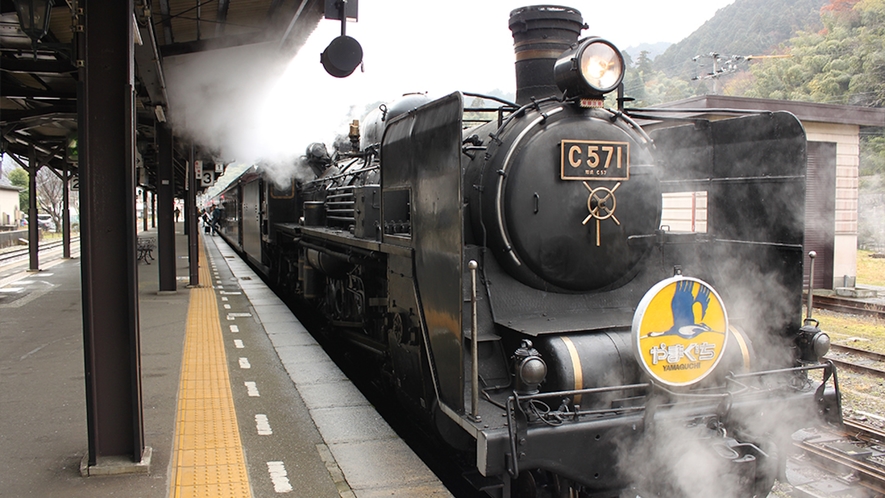 【津和野駅】SLやまぐちの発着駅の津和野駅（一例）