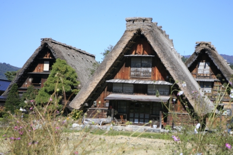 世界遺産白川郷まで車で60分アクセス　※白山白川郷ホワイトロード経由　※現在は通行止めとなります。