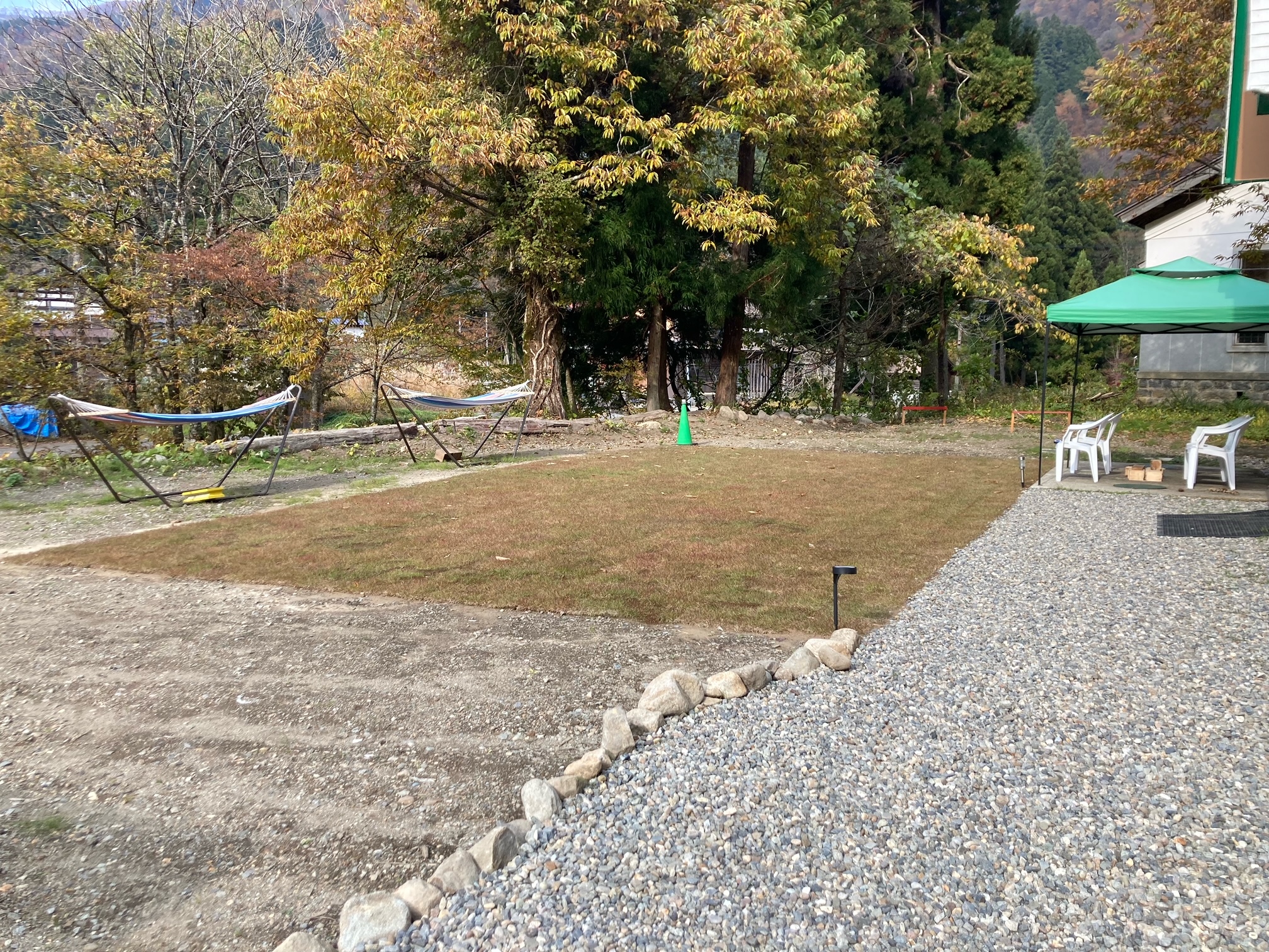 館内に入る通路となります。