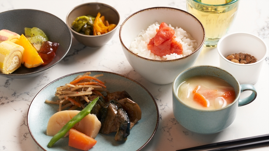 【朝食/和食メニュー】福岡を感じる一品で、健康的な朝ごはんをお楽しみください。