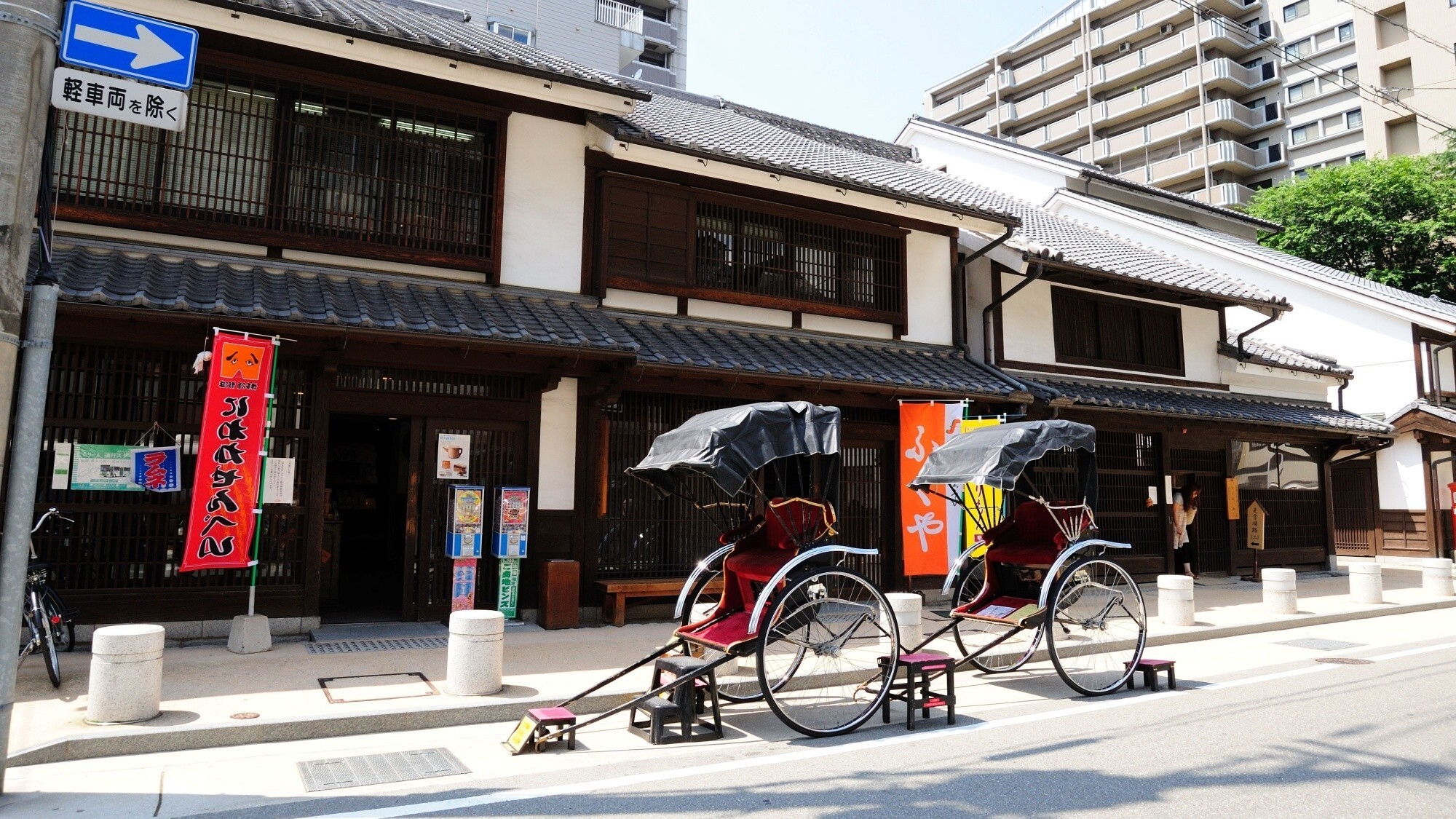 【周辺観光/博多町家ふるさと館】博多の伝統工芸を気軽に見学や体験ができます／写真提供：福岡市