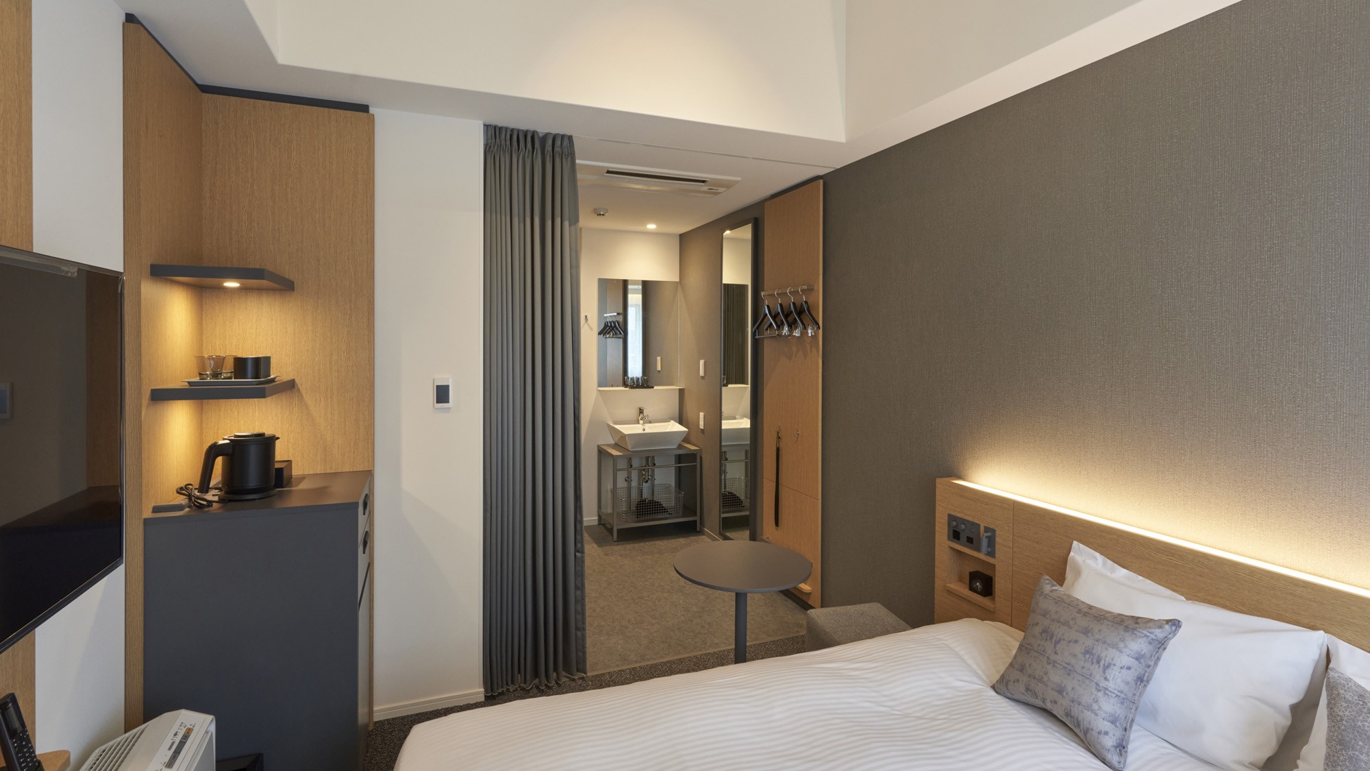 【ユニバーサルキング（バリアフリー）】ベッドルーム