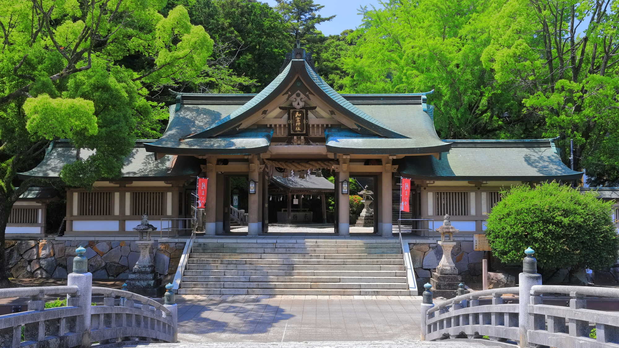 【当館から徒歩で12分】和霊神社