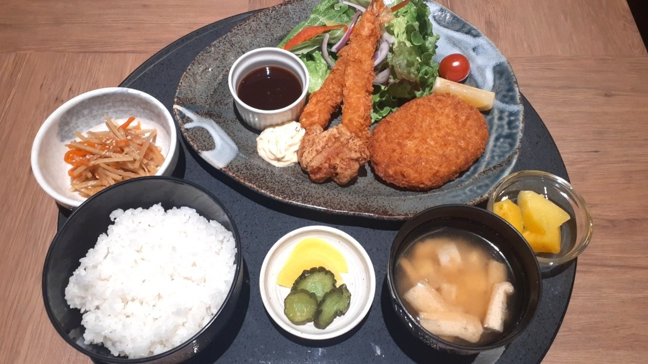 ★★★期間限定★★★ 夕食は選べる定食◇2食付きプラン