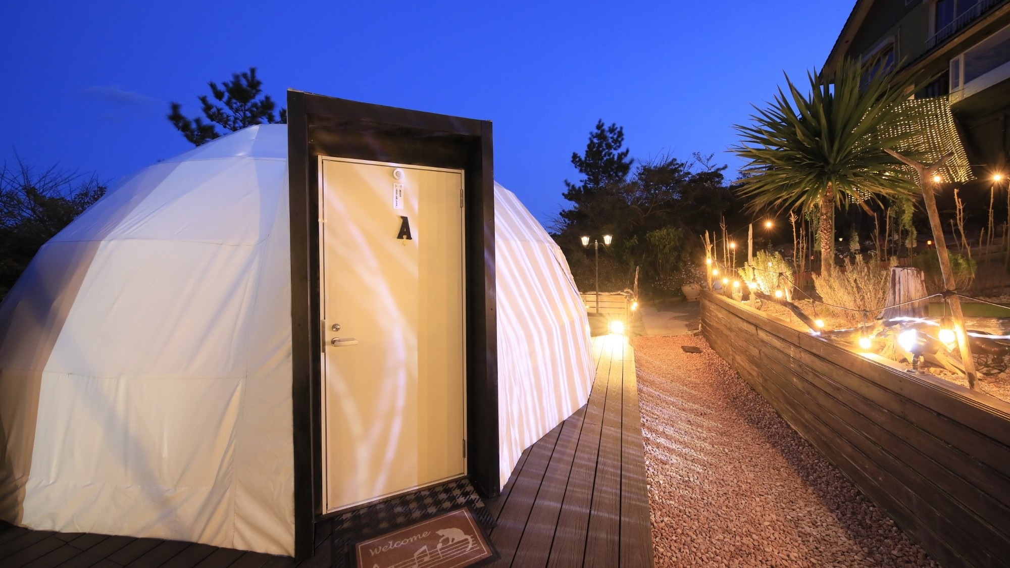 ◆客室外観　1日2組限定ならではのプライベートな空間で、雄大な自然を感じる贅沢時間を。