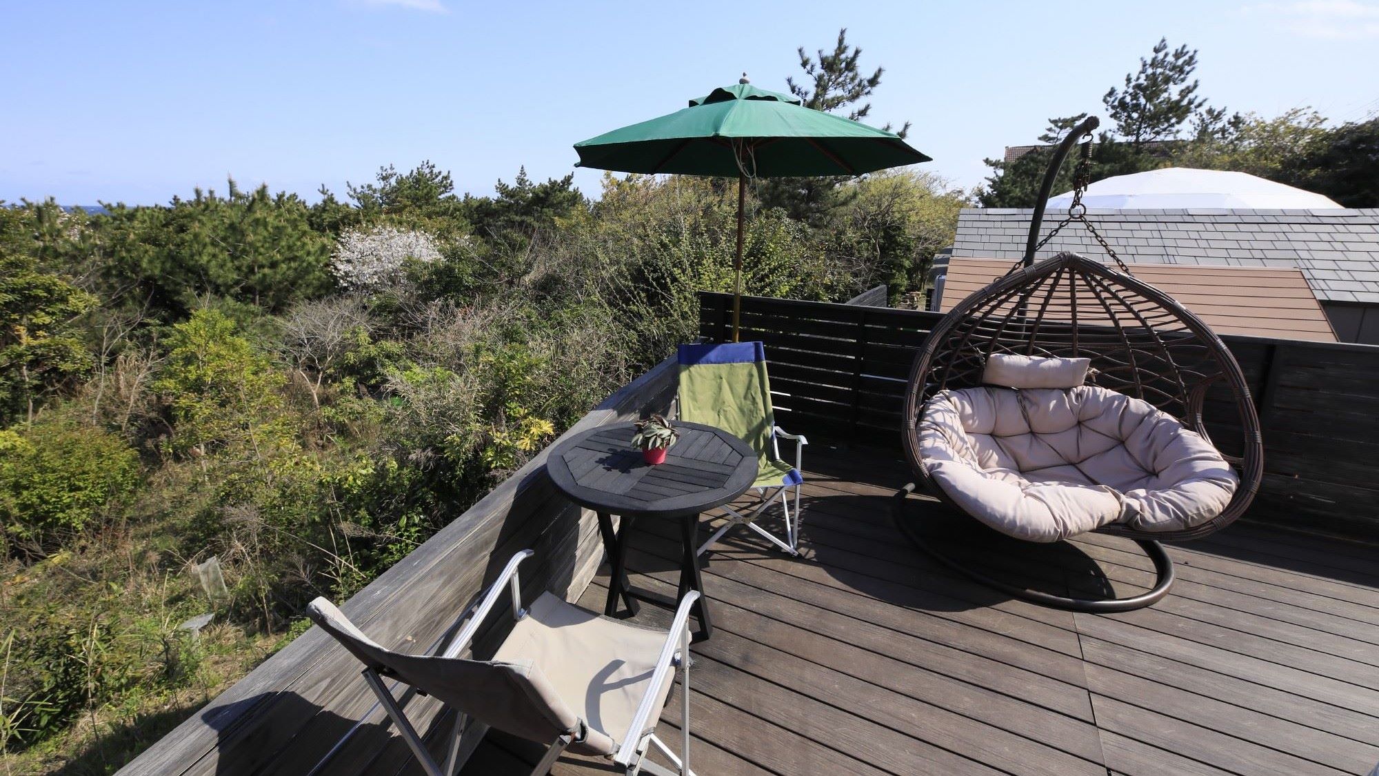 ◆波の音を聞きながら、雄大な自然を感じる贅沢な時間をお過ごしください。