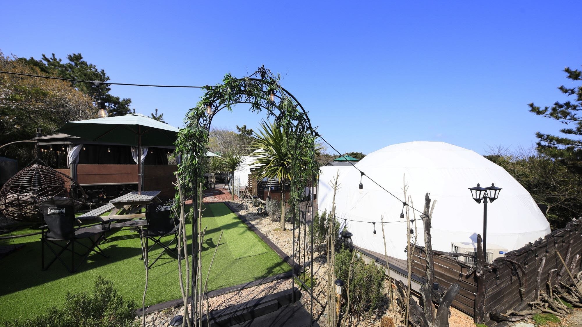 ◆施設外観　潮騒の隠れ家へようこそ！