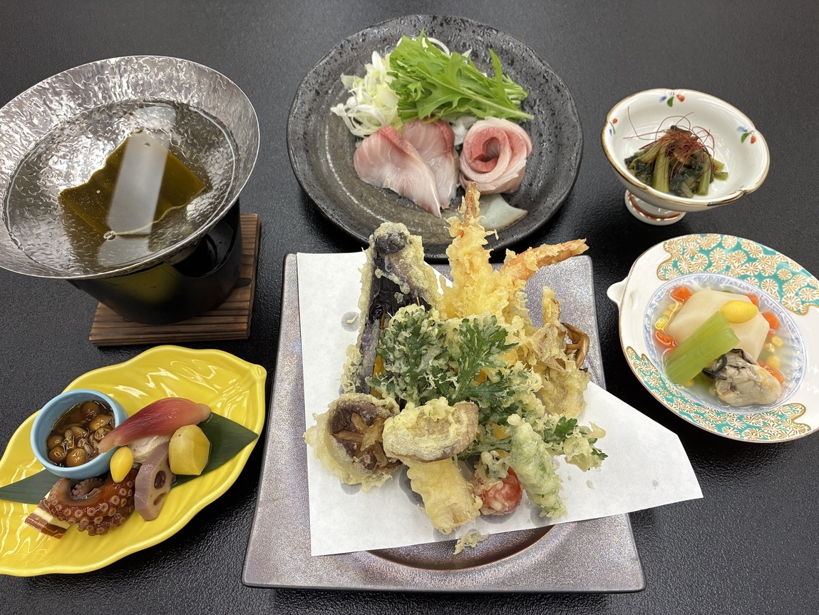 【２食付き】選べる夕食御膳で気軽にリゾート気分