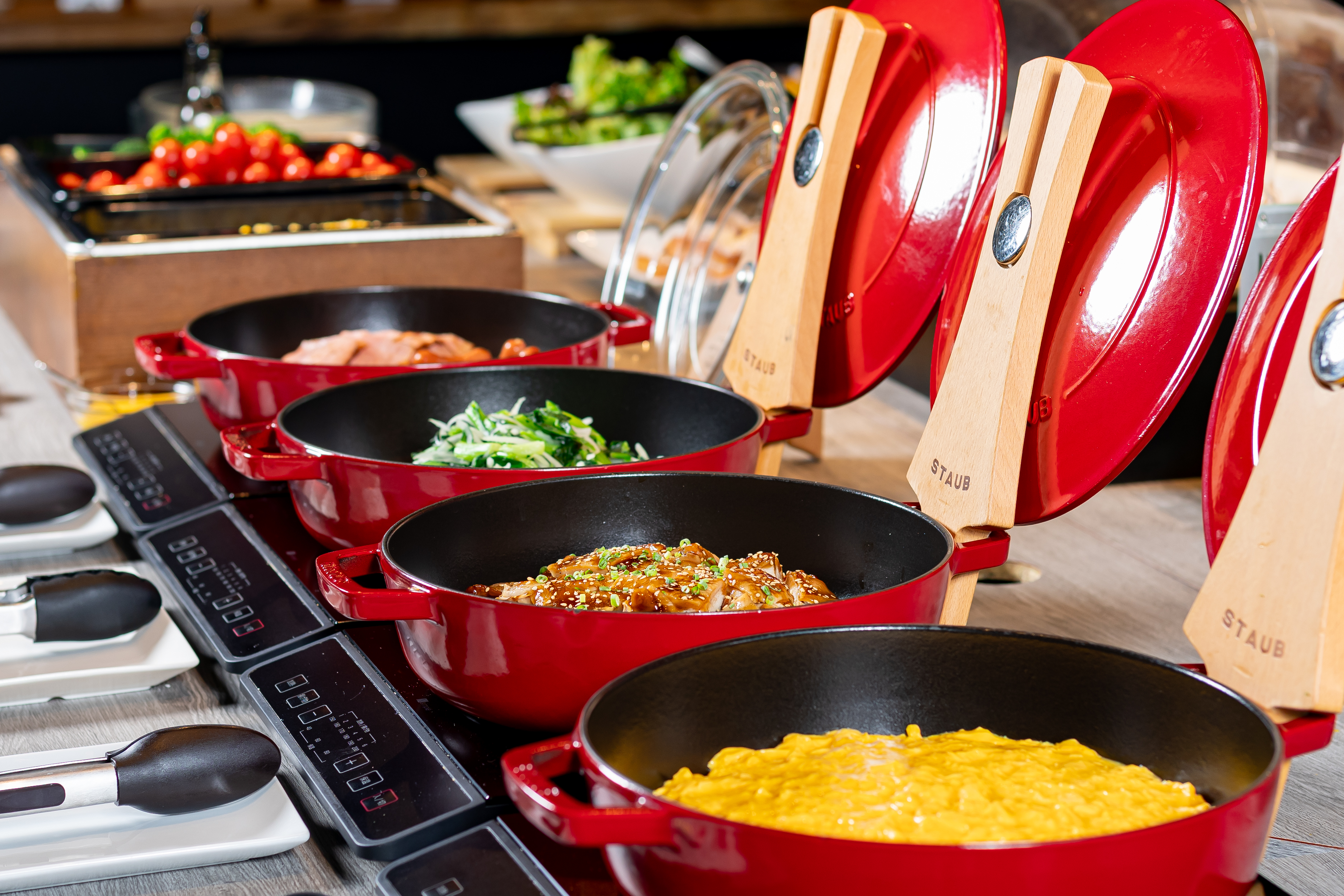 朝食ビュッフェ