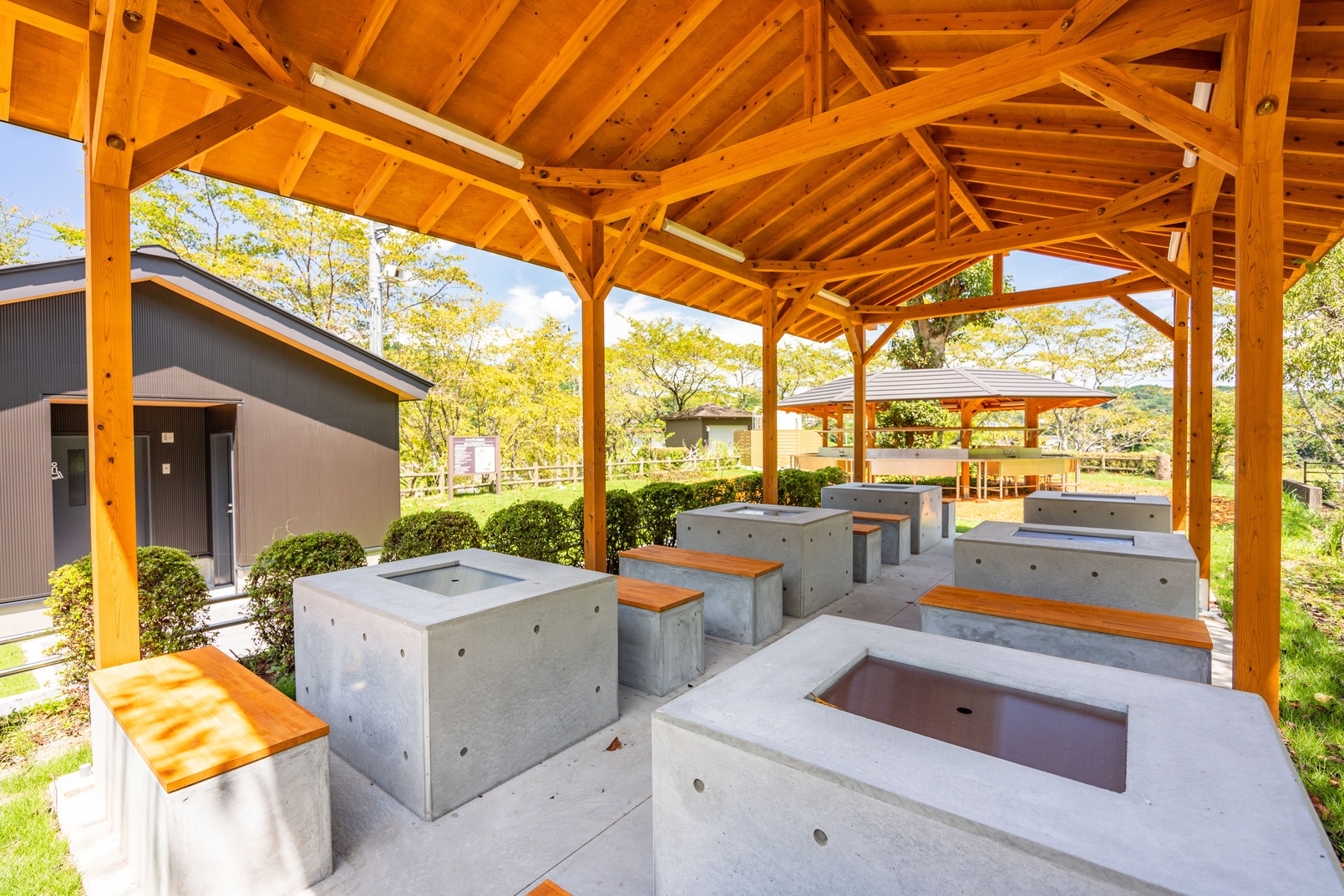 ＜バーベキュープラン＞11時〜21時お好きな時間に（※食材持ち込み）＜どなたでも＞