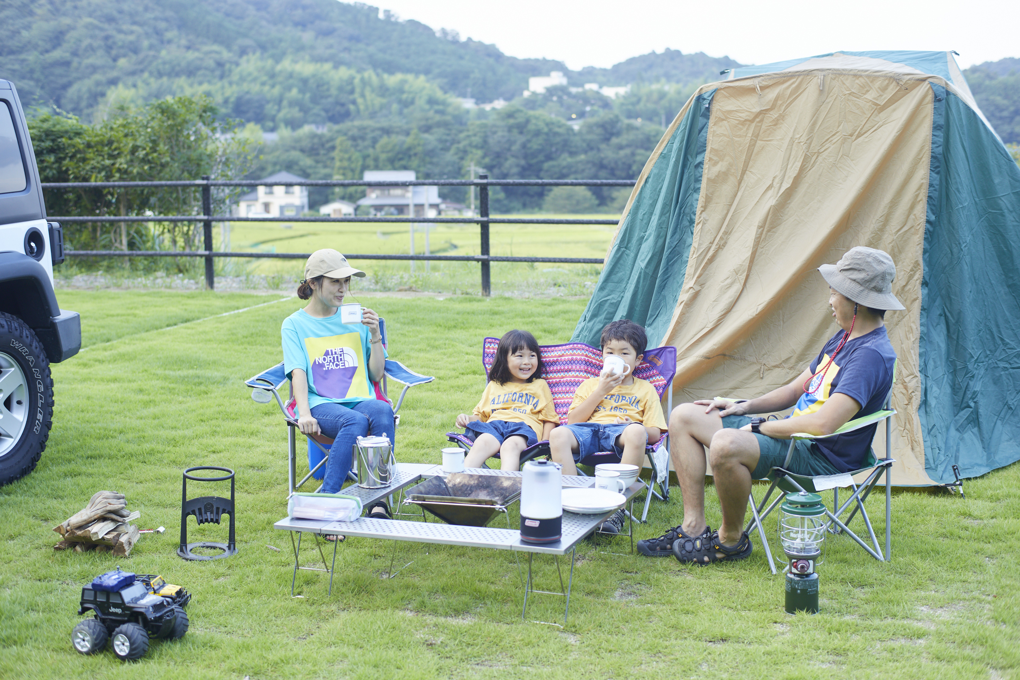 キャンプ家族