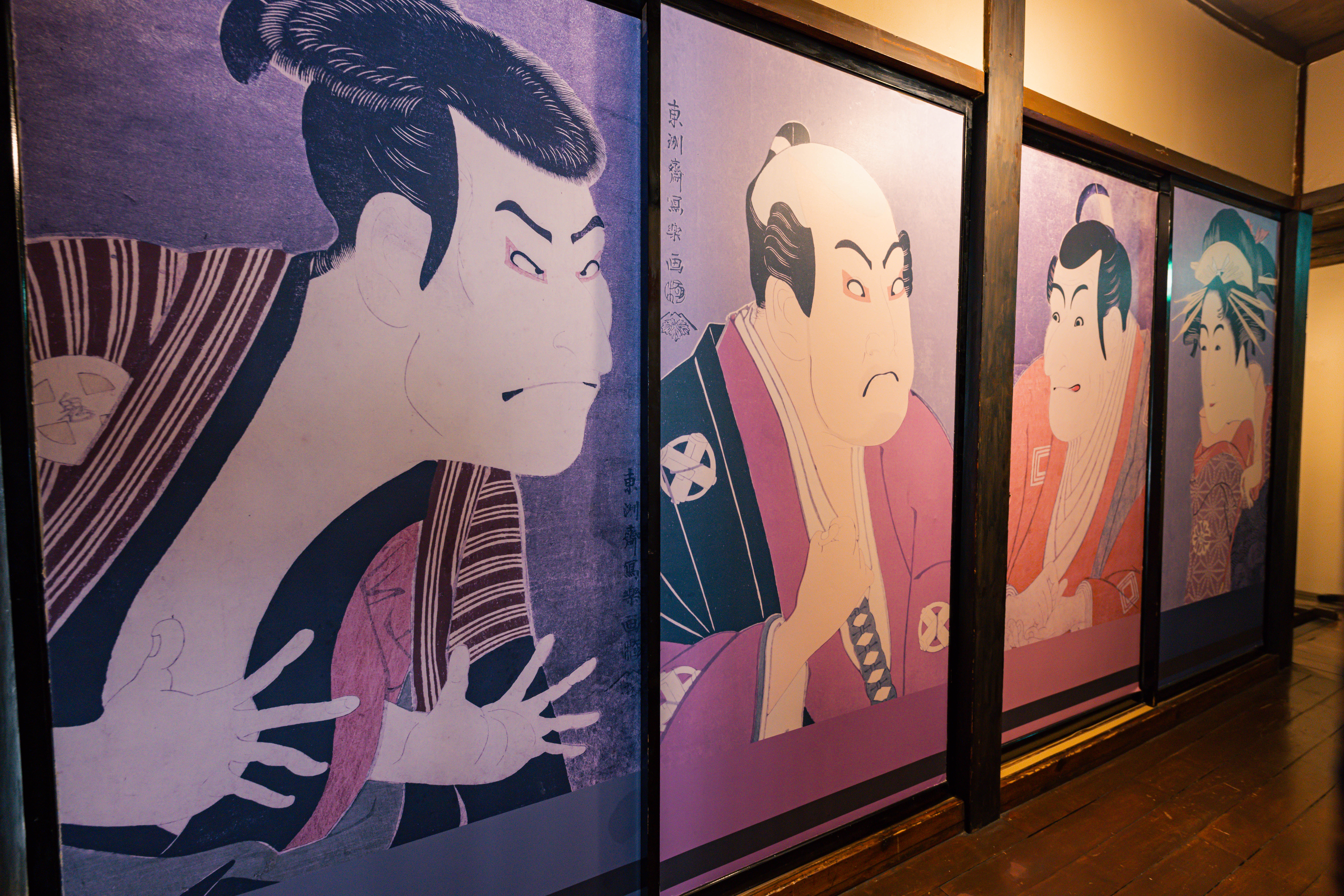廊下の襖絵　写楽