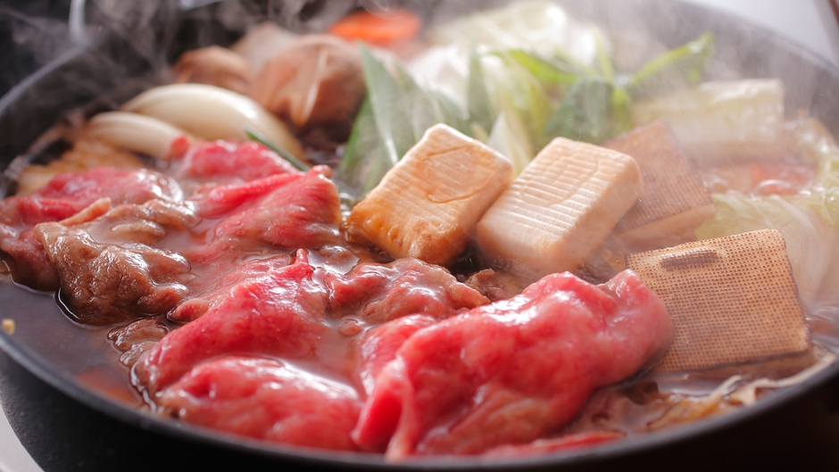 【二食付】国産黒毛和牛すき焼き懐石ディナー（グループホテルで夕食/送迎有）