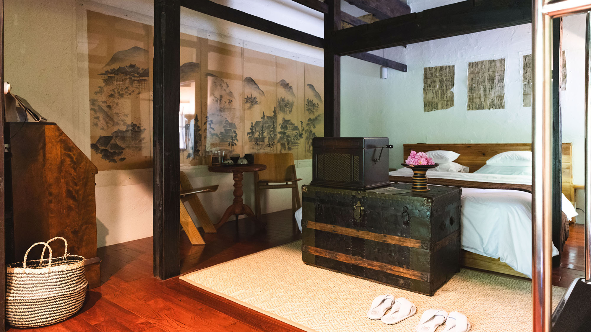 ・【GARDEN ROOM】縁側を活用した日の当たるお部屋。自然の光を浴びて、心も体も癒されます