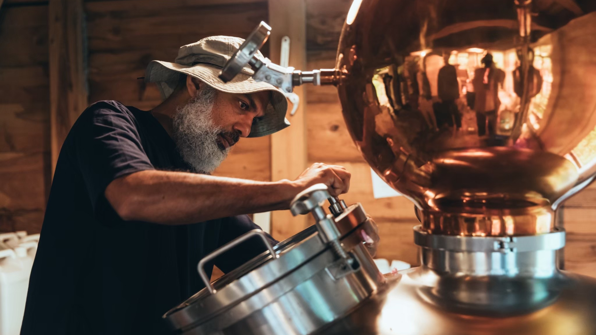 ・【バラの蒸留】春の香り