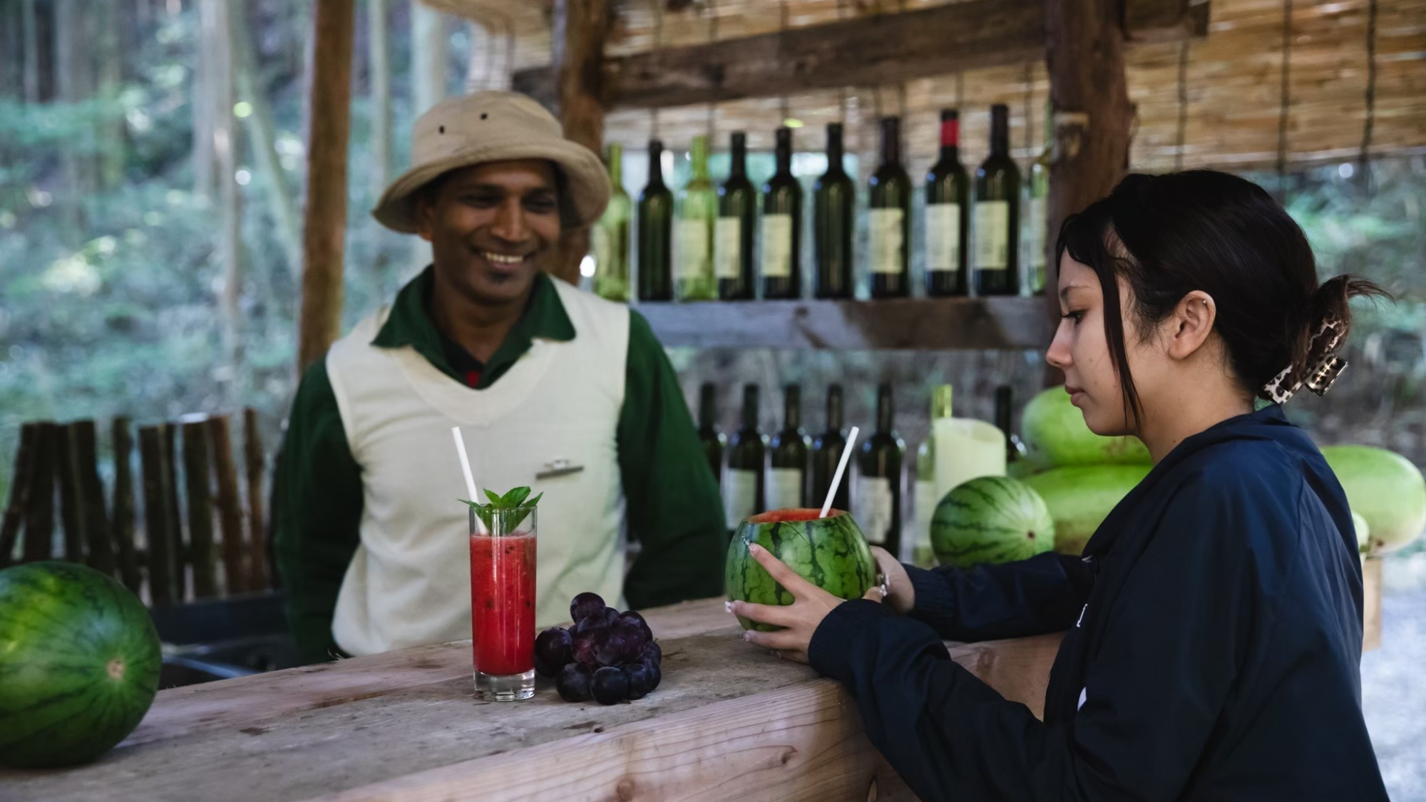 ・【ジャングルバー】森のカウンターで愉しむフルーティーな香り