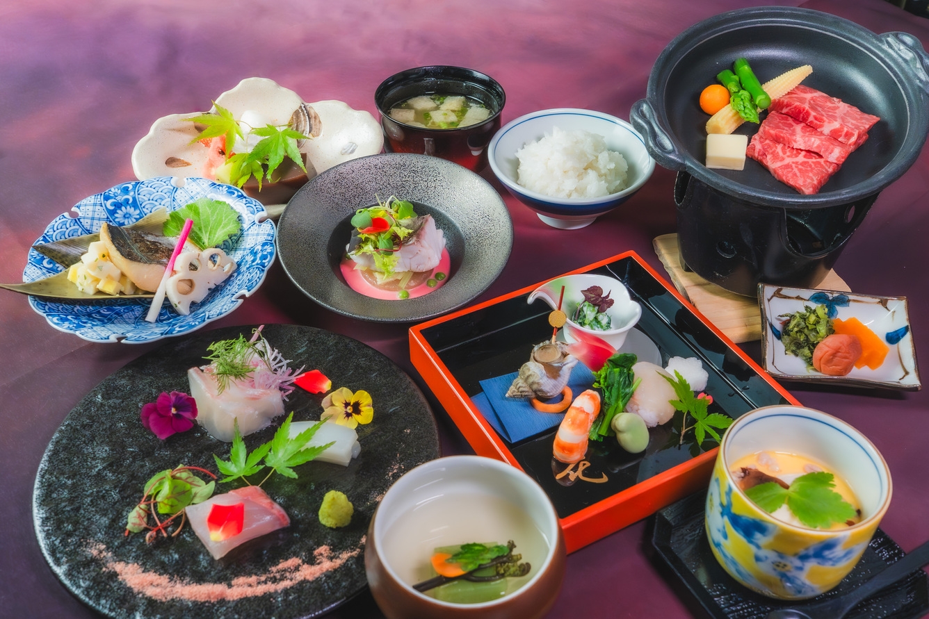 【別館プレミア】”贅沢和会席”＆”源泉掛け流しの内湯”