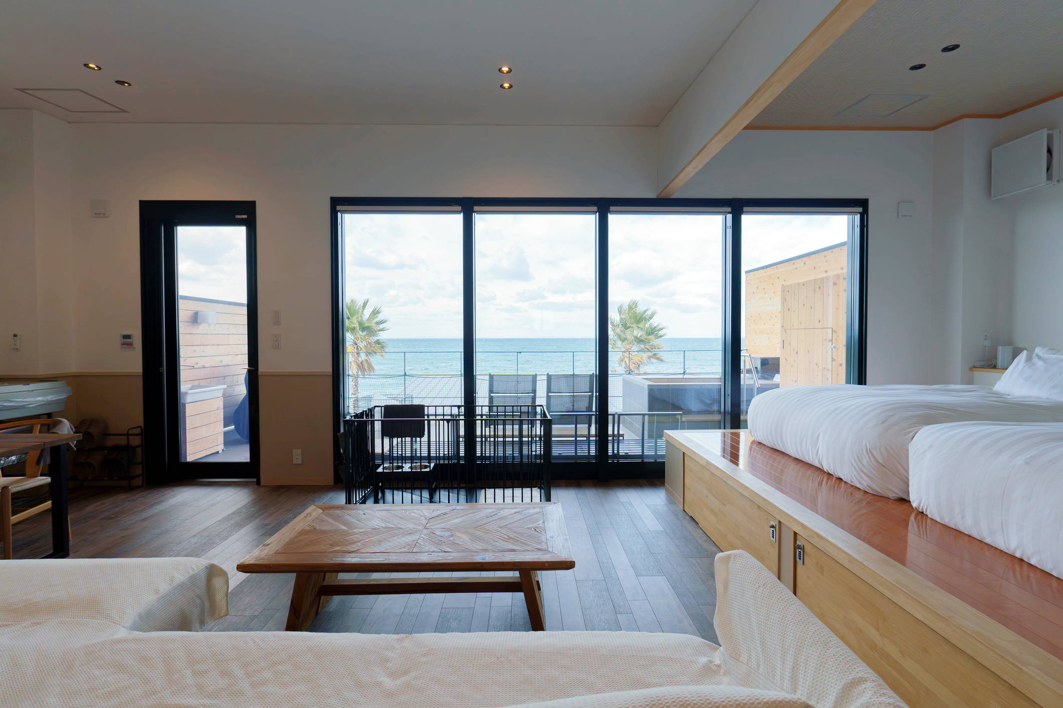 【ドッグデラックス1ベッドルームヴィラ】室内　※内装、設備等は変更になる場合があります。