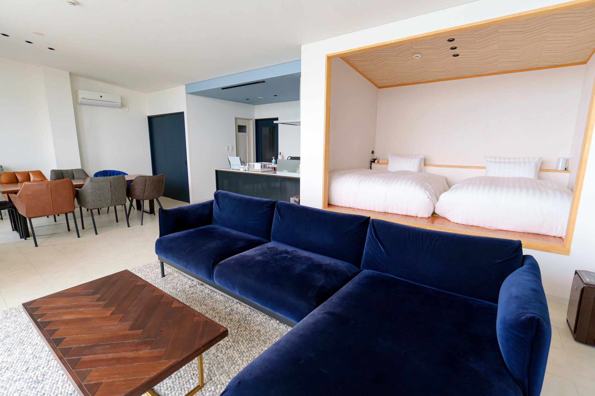 【エグゼクティブ2ベッドルームヴィラ】室内　※内装、設備等は変更になる場合があります。