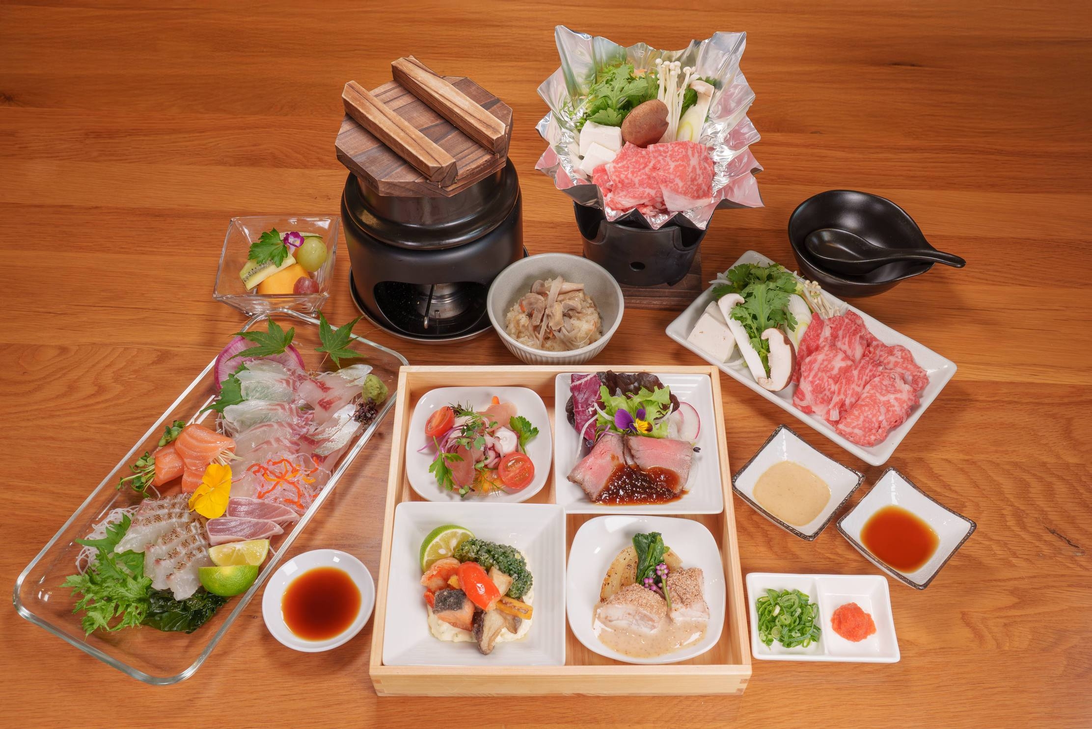 夕朝食付き（地元和食料理人によるクリスマス御膳）　※食事代は別途必要