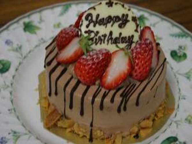 お誕生日、記念日のケーキ