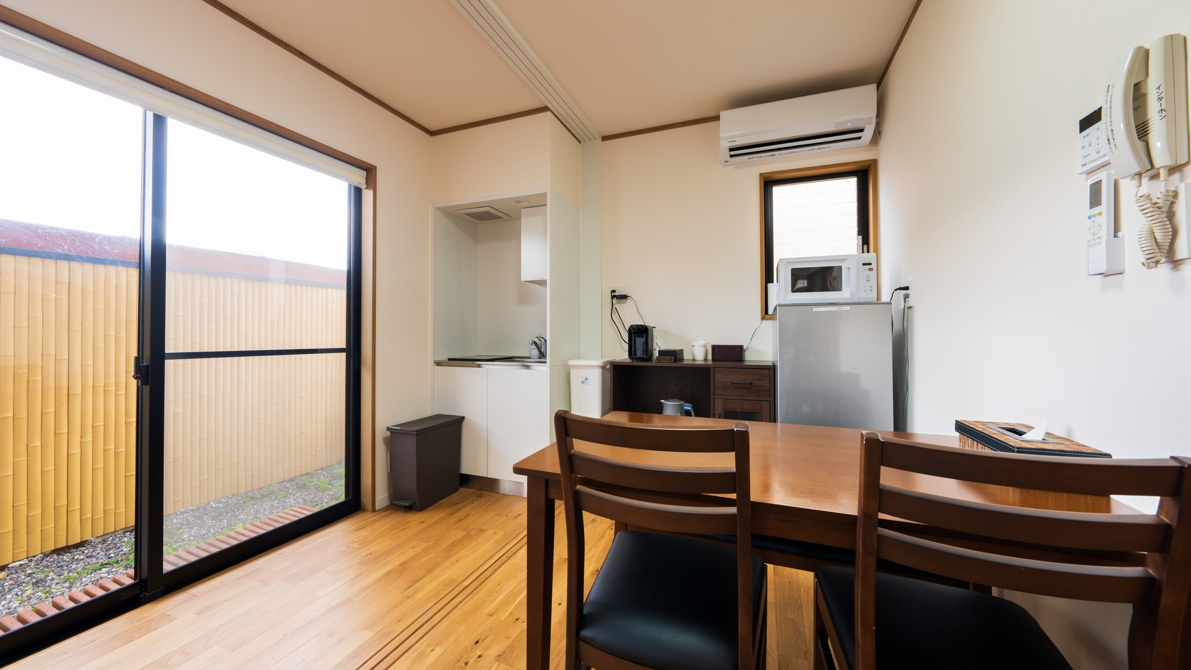 ＜陽  HINATA＞ダイニング