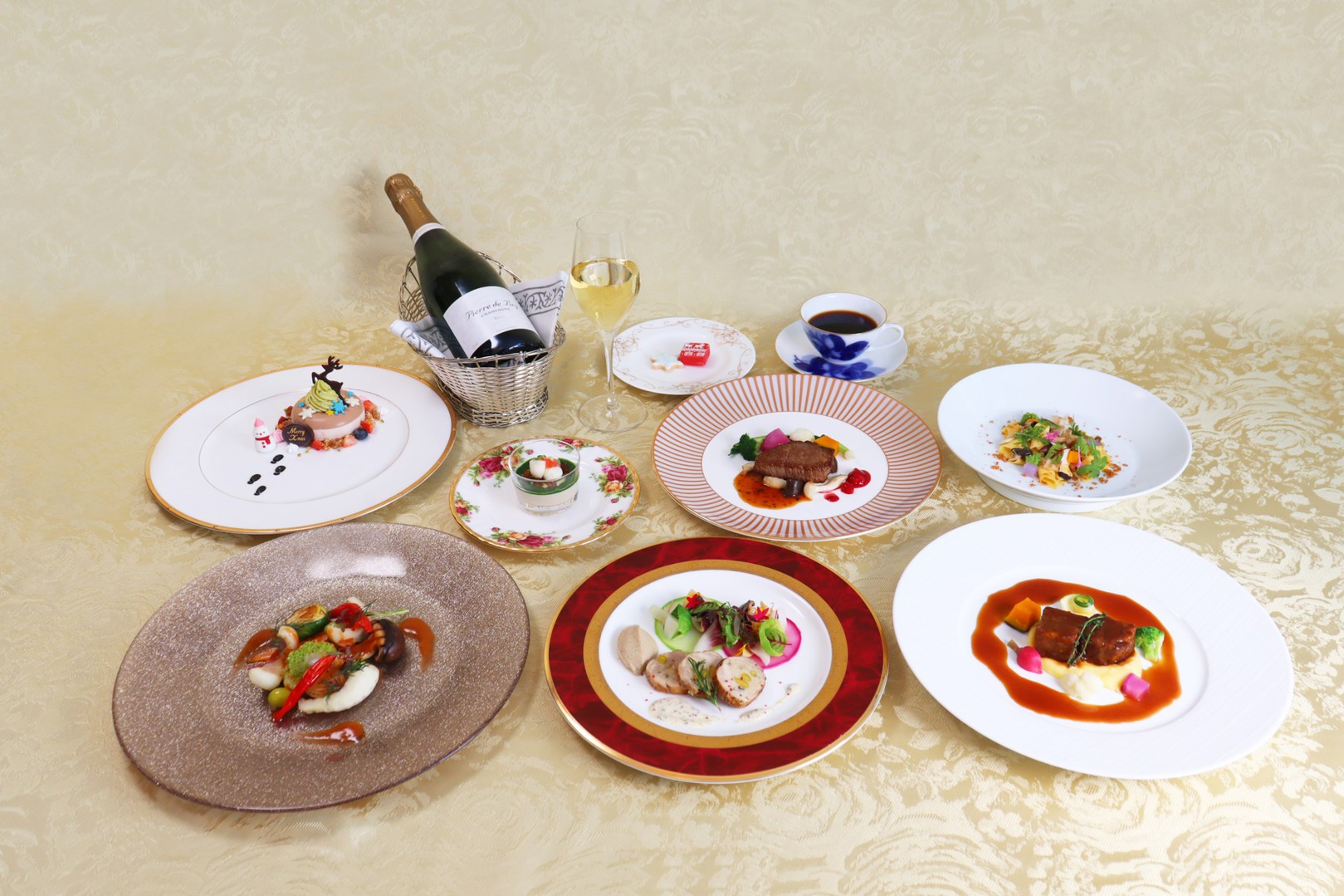 【12/1〜12/25限定】クリスマスディナー付きプラン（2食付き）