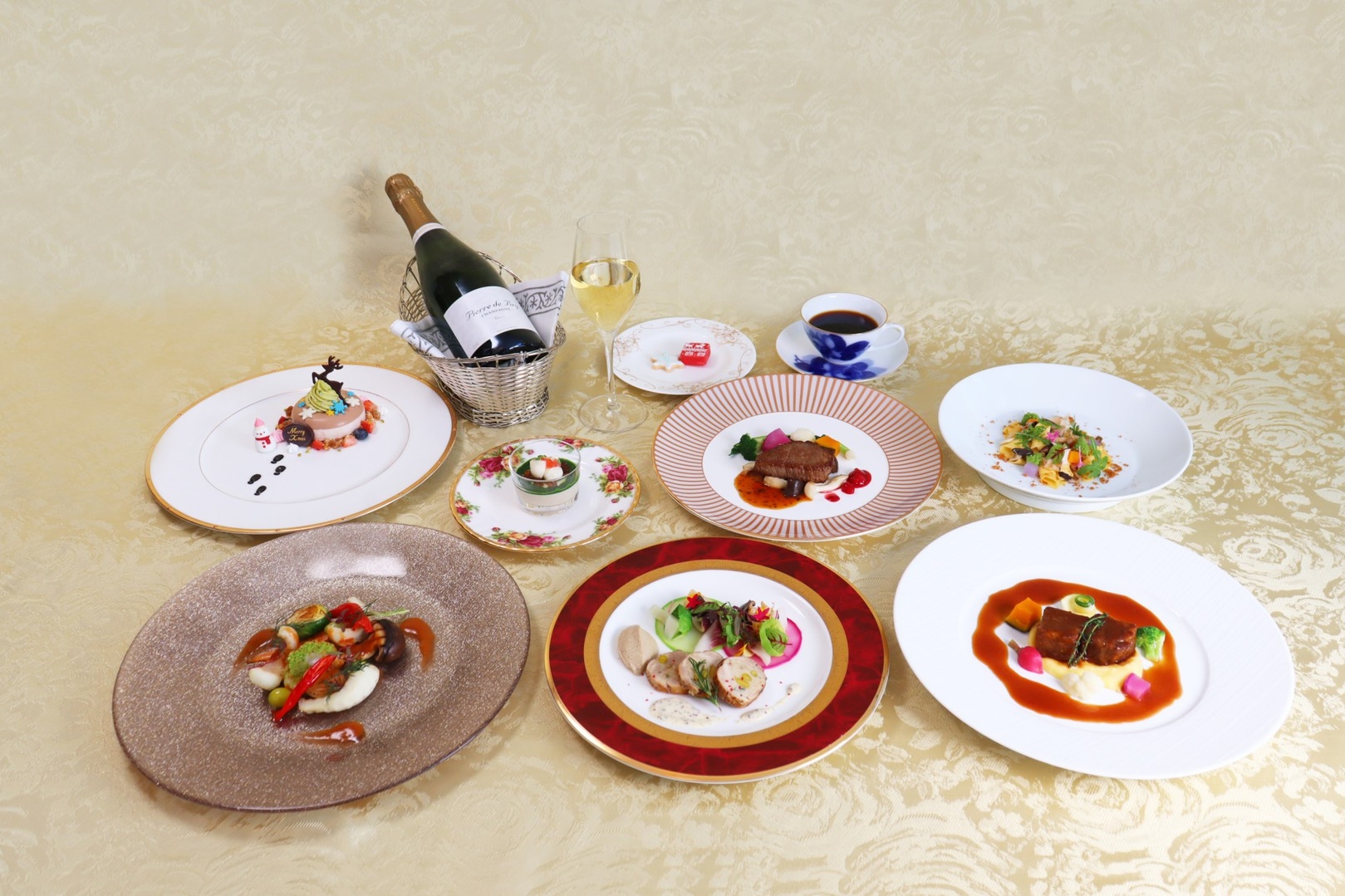 【12/1〜12/25限定】クリスマスディナー付きプラン（2食付き）