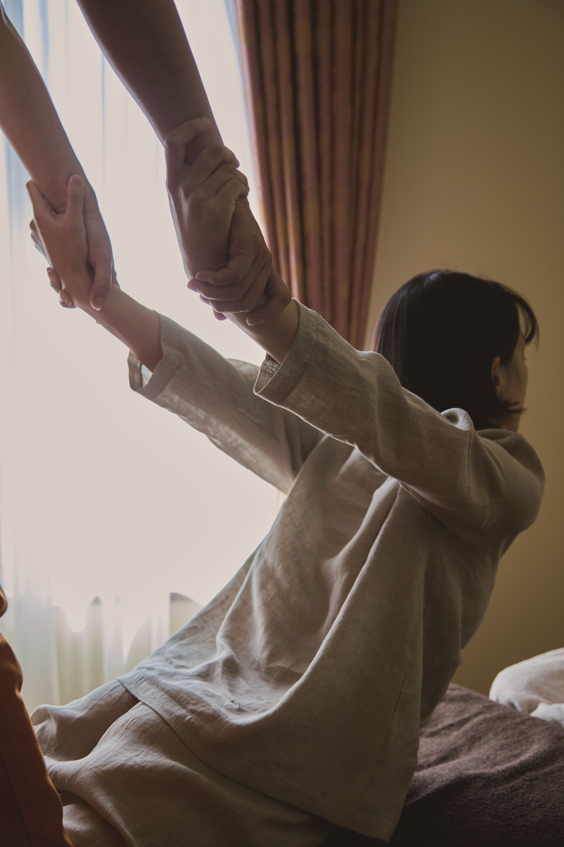 マッサージ　施術イメージ