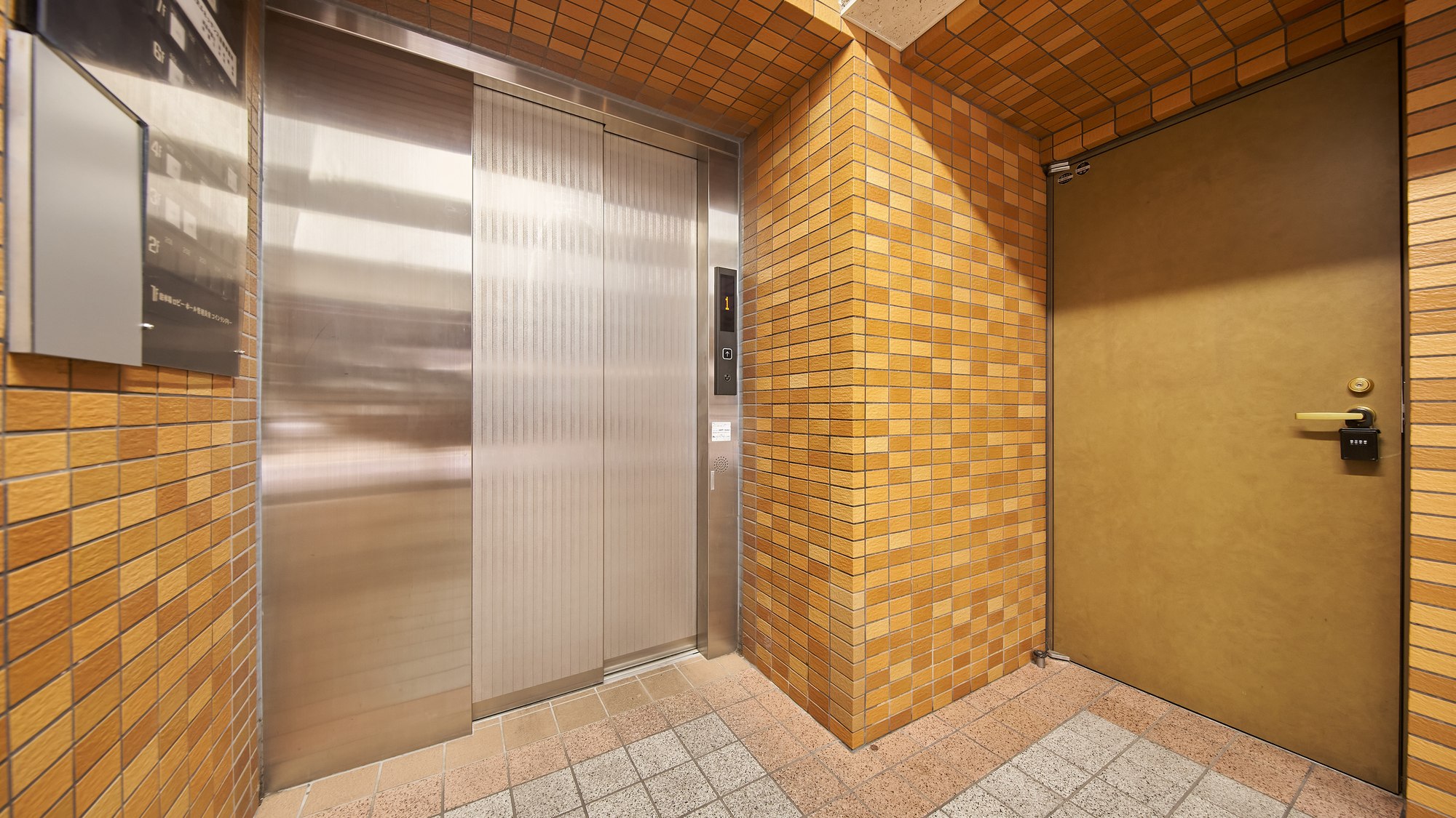 ・エレベーター完備