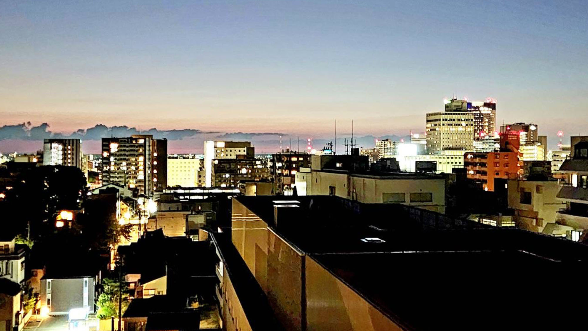 ・【1001：夜景】金沢市内の夜景を眺めながらゆったりとお過ごしいただけます