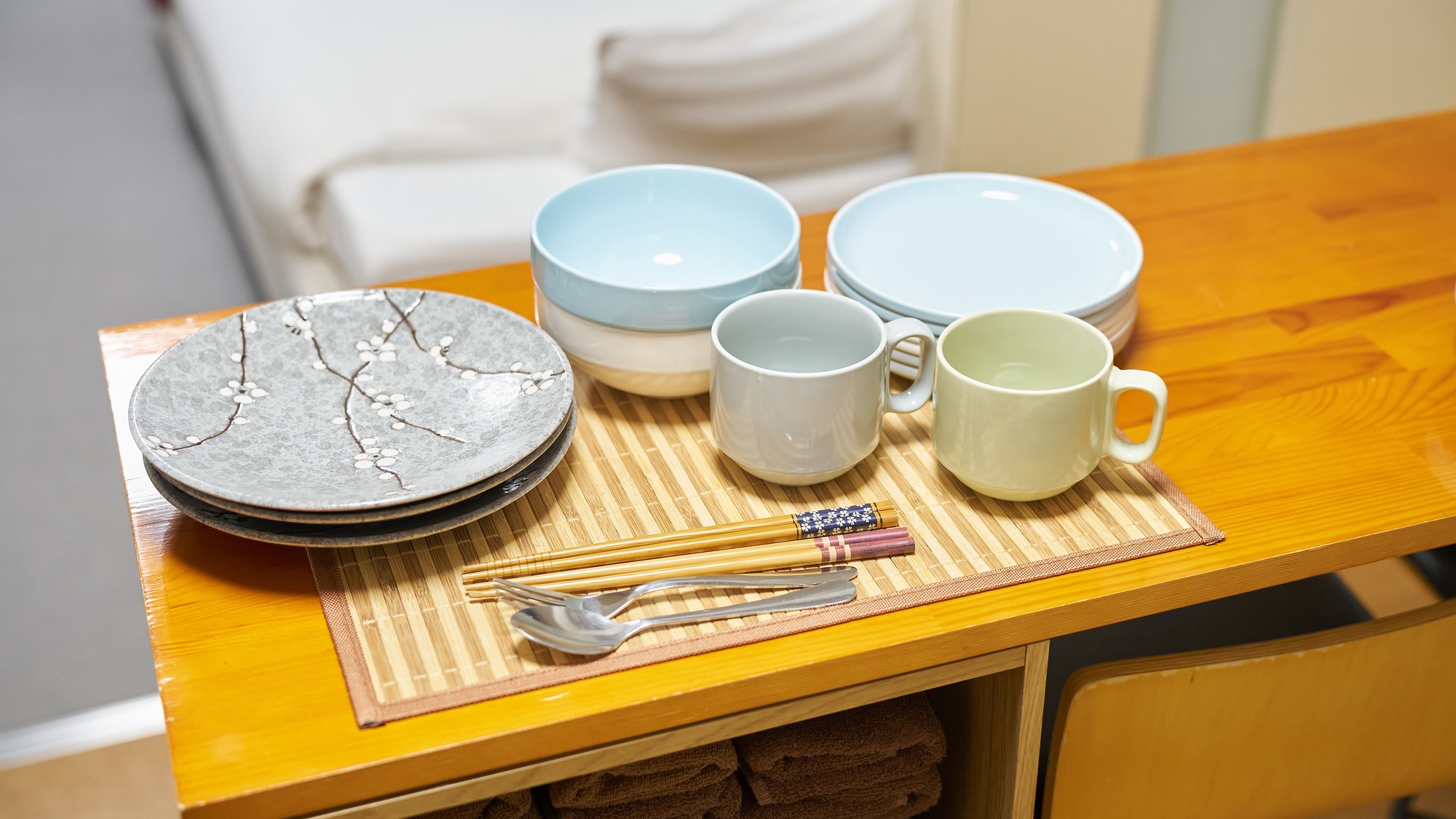 ・501号室／食器類