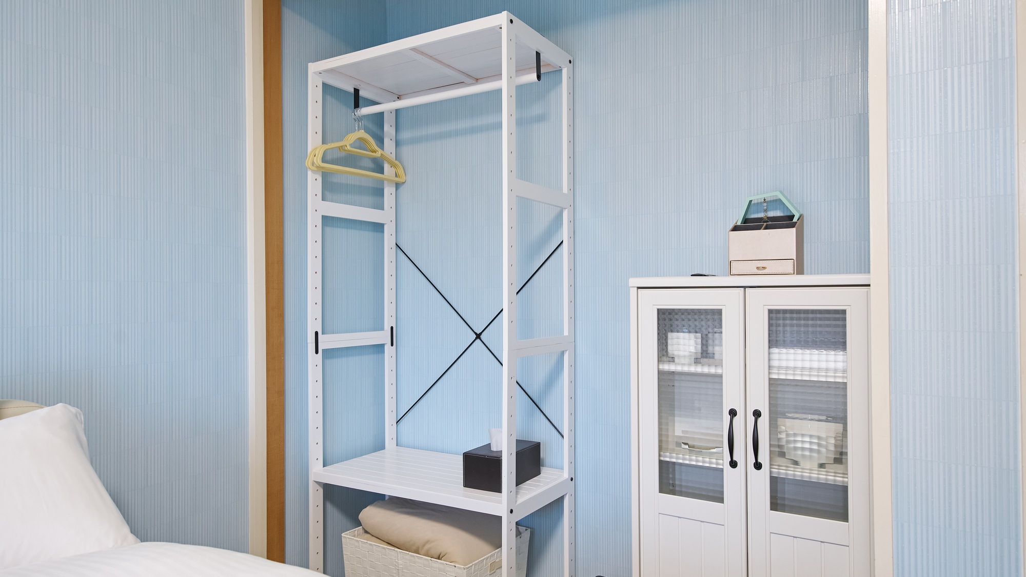 ・602号室／白を基調にまとめた、落ち着いたお部屋