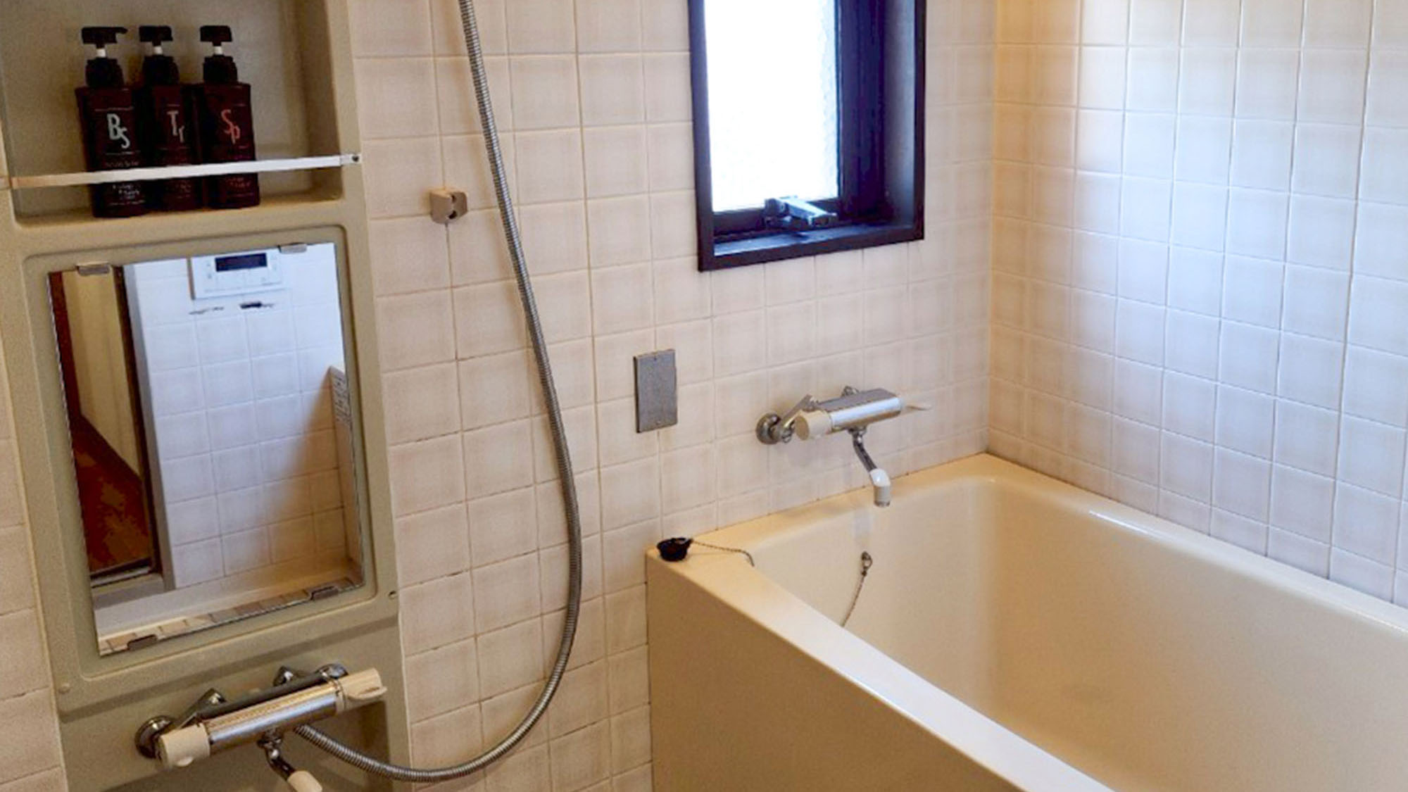 ・【1001：バスルーム】シャンプー・コンディショナー、ボディーソープを完備