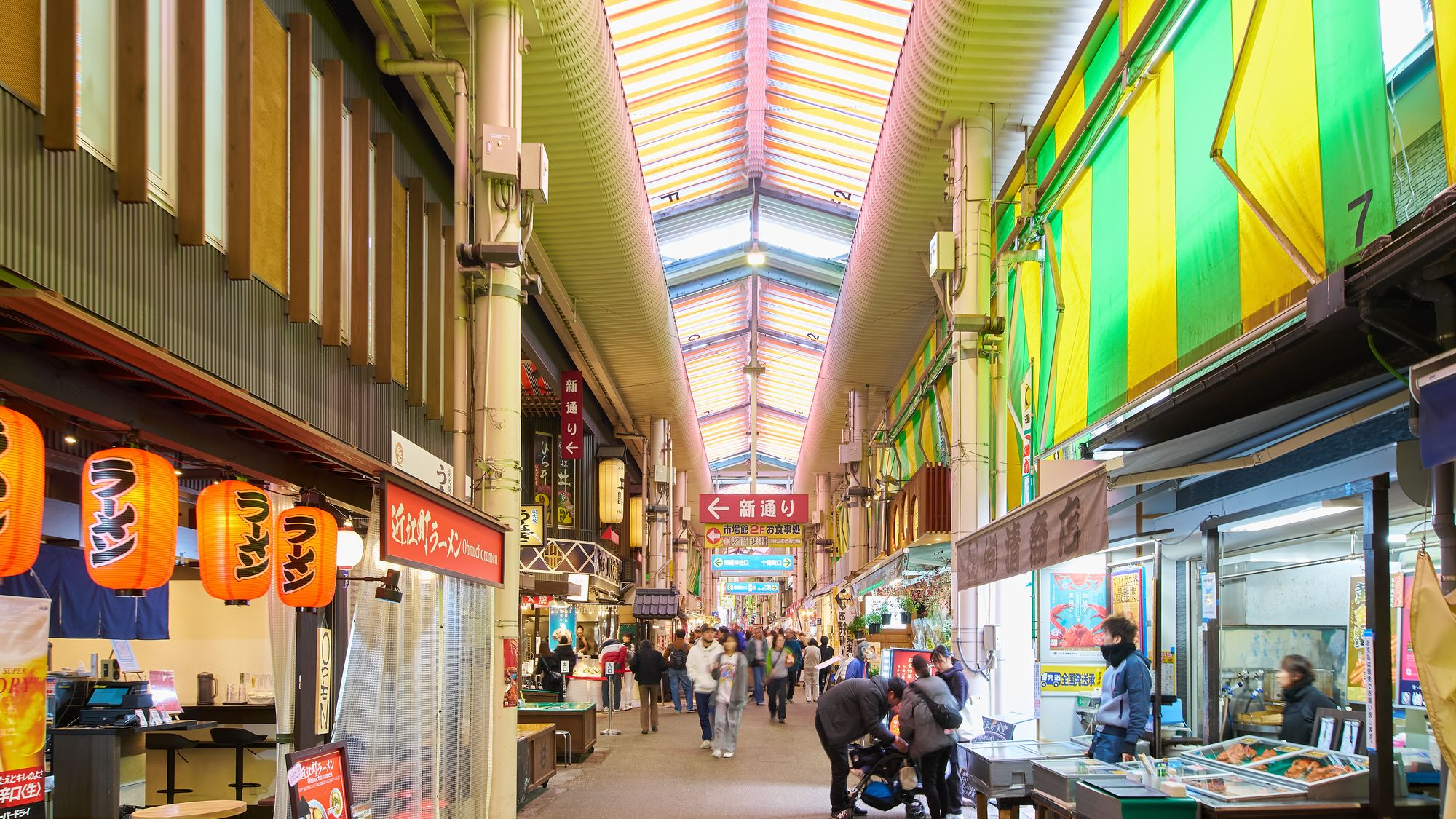 ・周辺観光／近江町市場（当館から徒歩約5分）