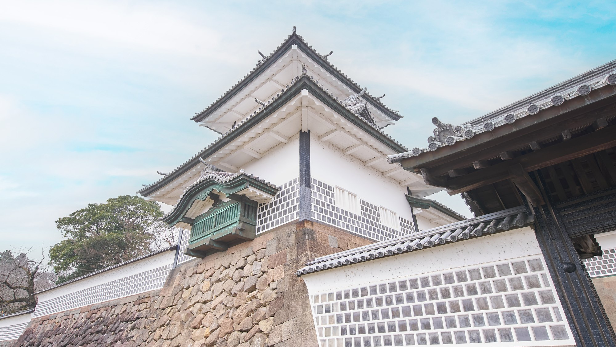 ・周辺観光／金沢城公園（当館から徒歩約5分）